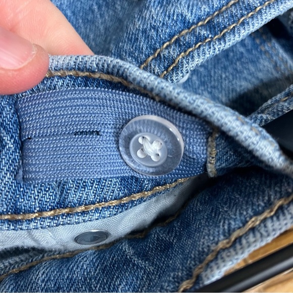 Kids Old Navy Original Taper Jeans - Picture 5 of 7